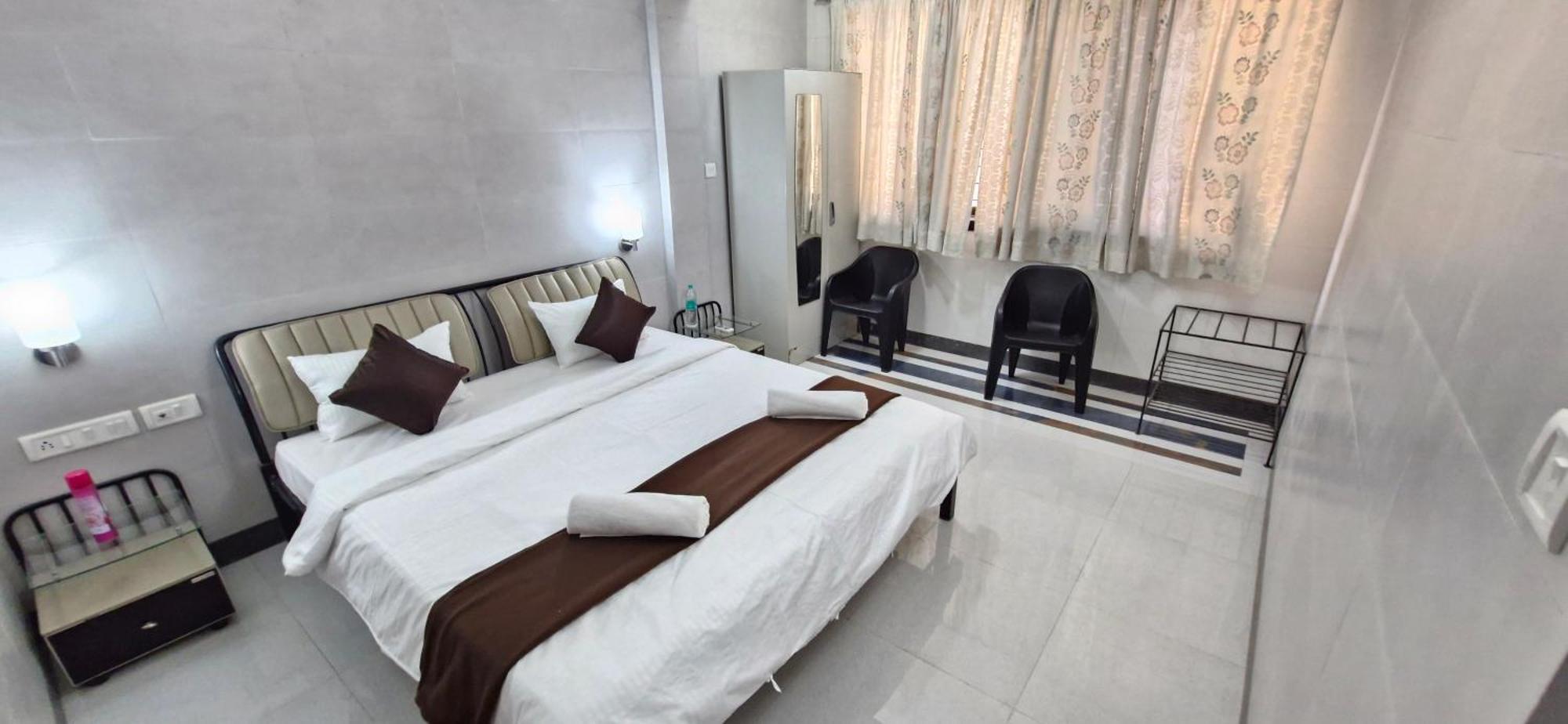 Haven Apartment Inn Baga Beach Exterior foto
